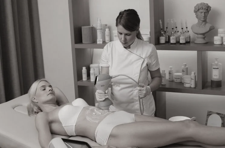 EMTONE Tretman - Celulit Ekspert - Lider u estetskoj i fizikalnoj terapiji